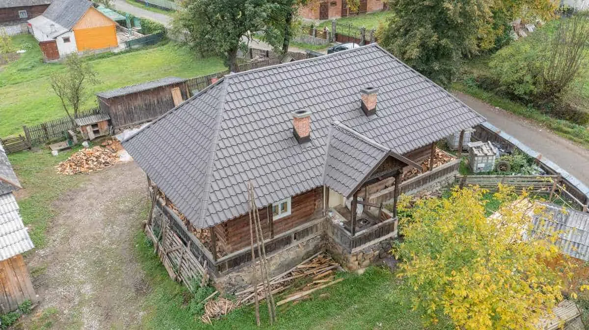 Acoperiș în 4 ape – ghid util pentru casa visurilor tale